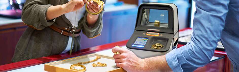 Edelmetall-Analysator Niton DXL prüft und bestimmt den Wert von Schmuck