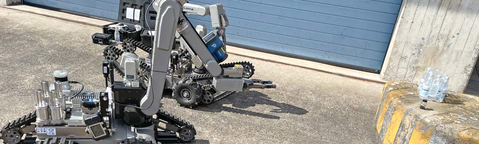 Ein Pendar X10, das auf einem Roboter montiert ist.